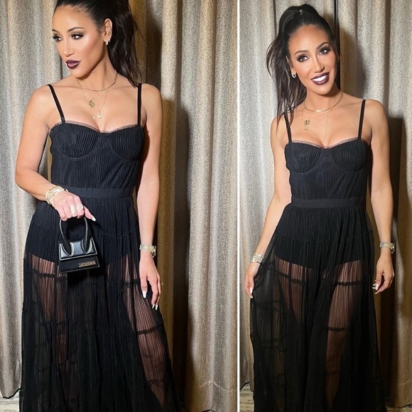 NWT Alice + Olivia Deena Pleated Maxi Dress with Hot Pants‎ Size 2 Black - Picture 4 of 16